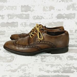Ecco Brown Leather Wingtip Oxfords with Tan Laces